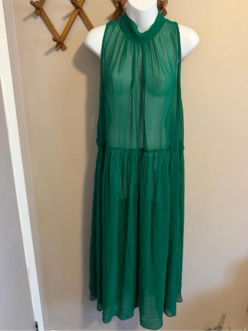 Club Monaco Sheer Mulberry Silk High Neck Tie Back Dress Green Size 12 no lining